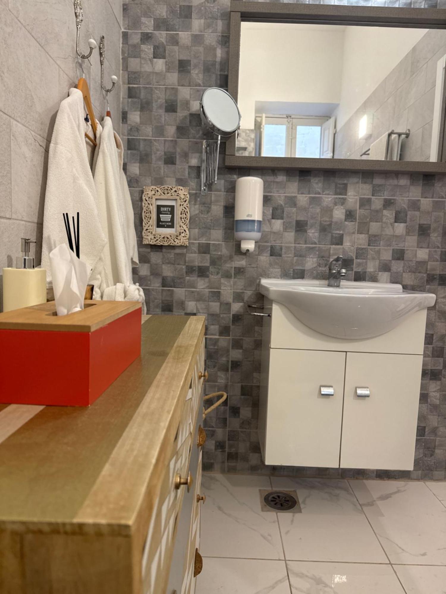 Bebirgu Palazzino Luxury 2 Jacuzzi To Shareアパートメント エクステリア 写真